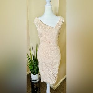 Crème color bodycon dress. Size 6